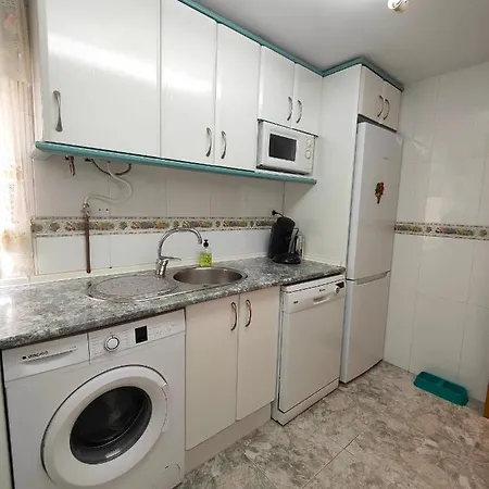 Turisticos Seviro 公寓